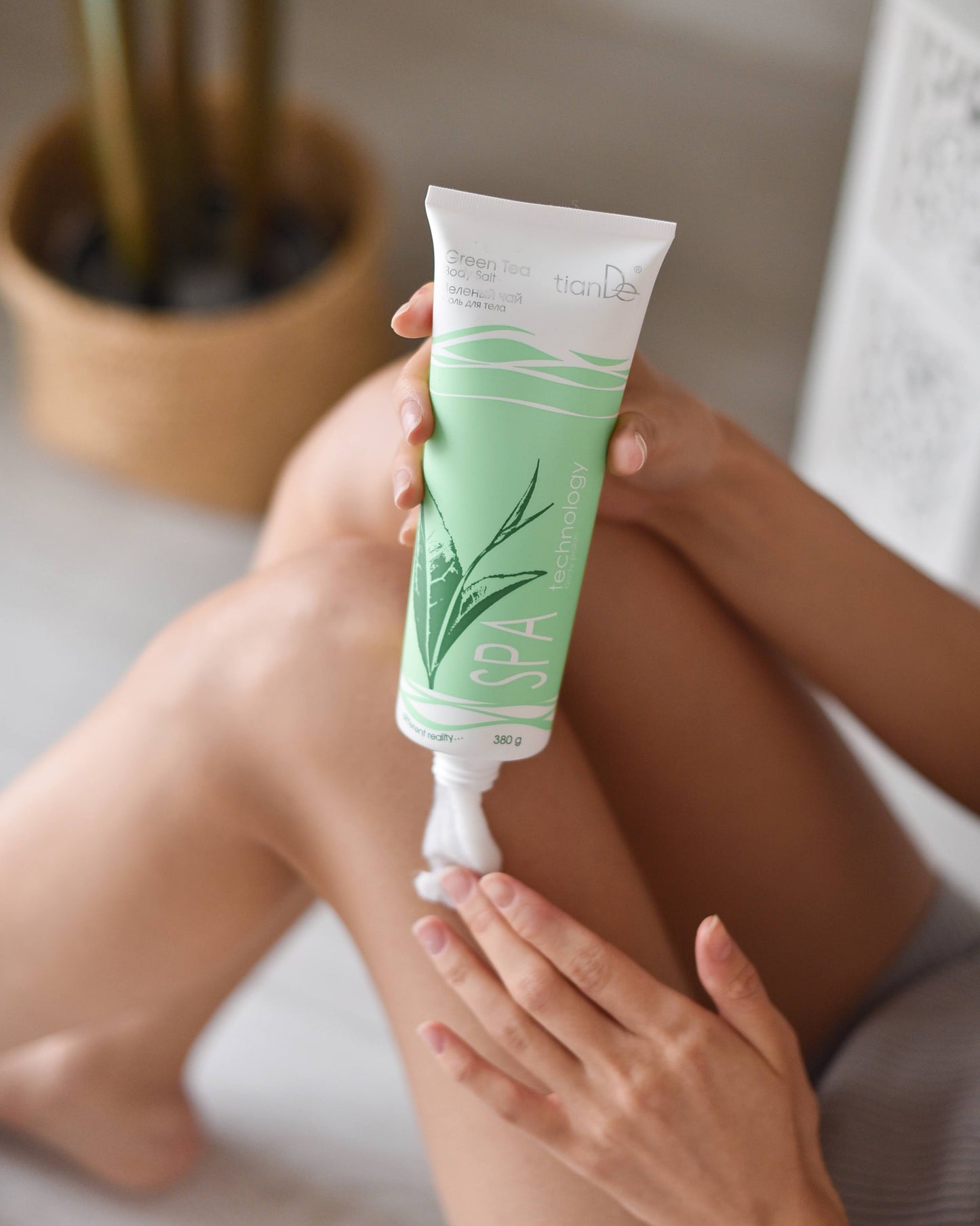 Scrub delicato corpo al tè verde